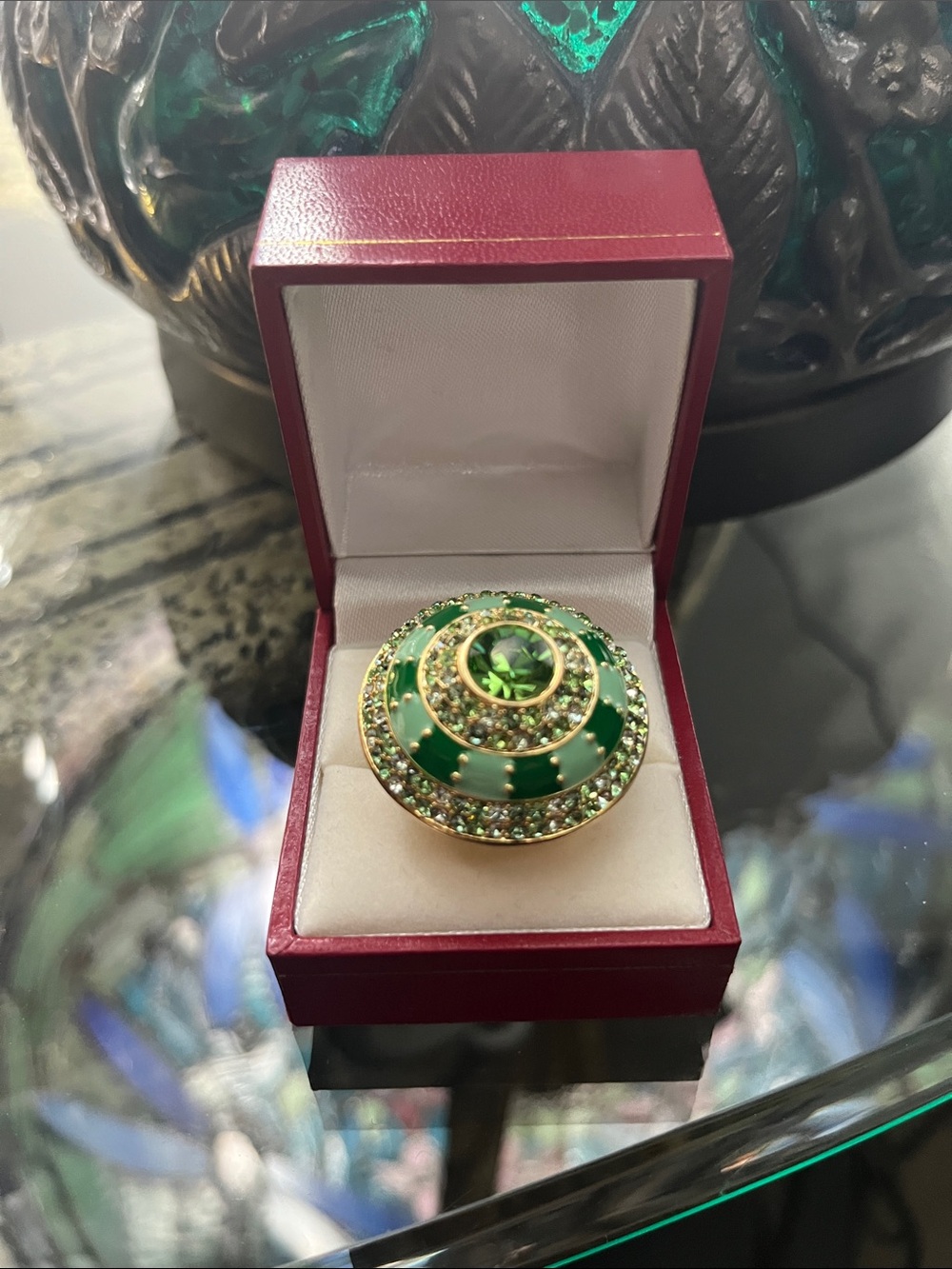 Elegant Green Crystal Dome Ring